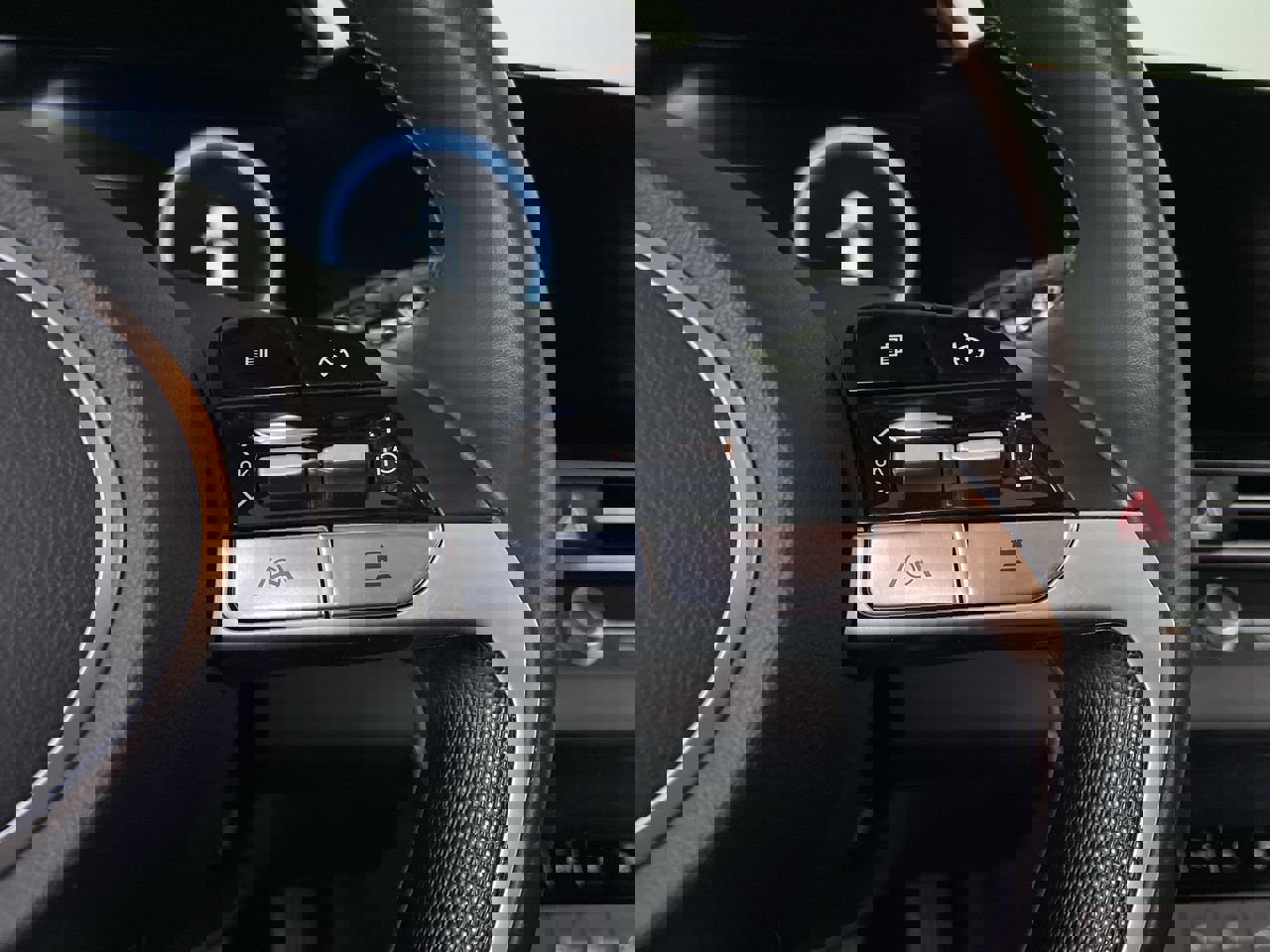 Used 2023 Hyundai Elantra SEL w/ Convenience Package image 27