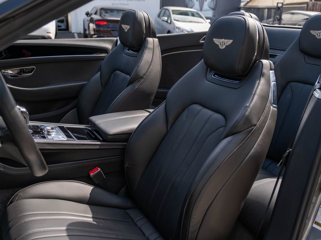 Used 2020 Bentley Continental GT AWD/4WD image 14