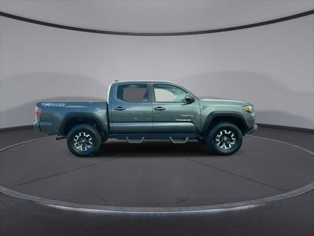 Certified 2020 Toyota Tacoma TRD Off-Road w/ TRD Premium Off Road Package image 9