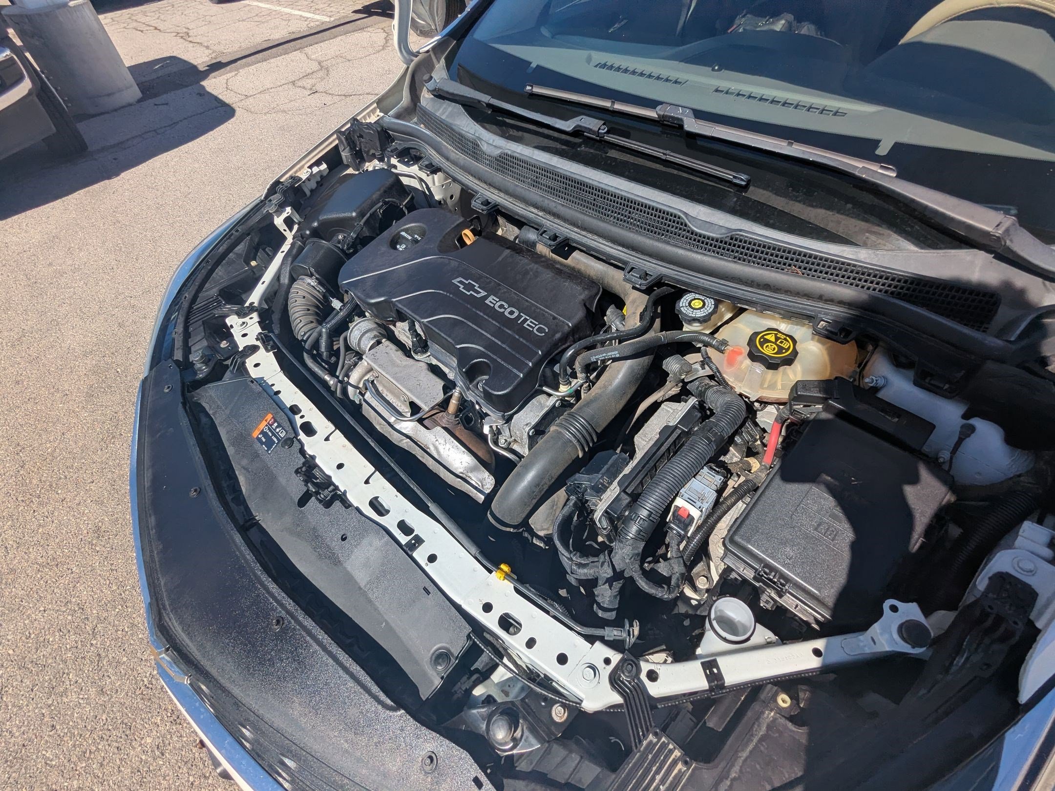 Used 2017 Chevrolet Cruze LT image 32