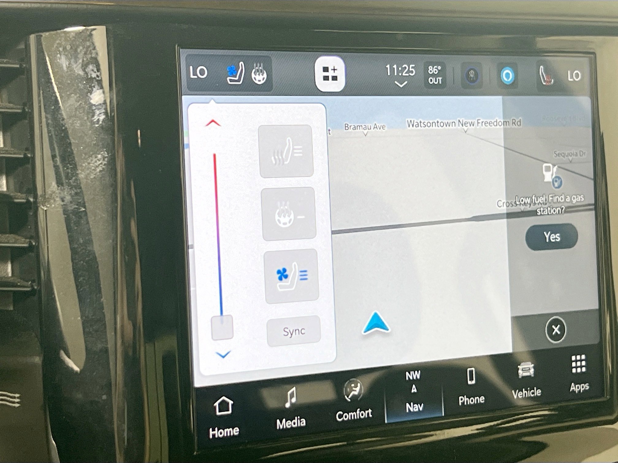 Used 2022 RAM 1500 Laramie image 19