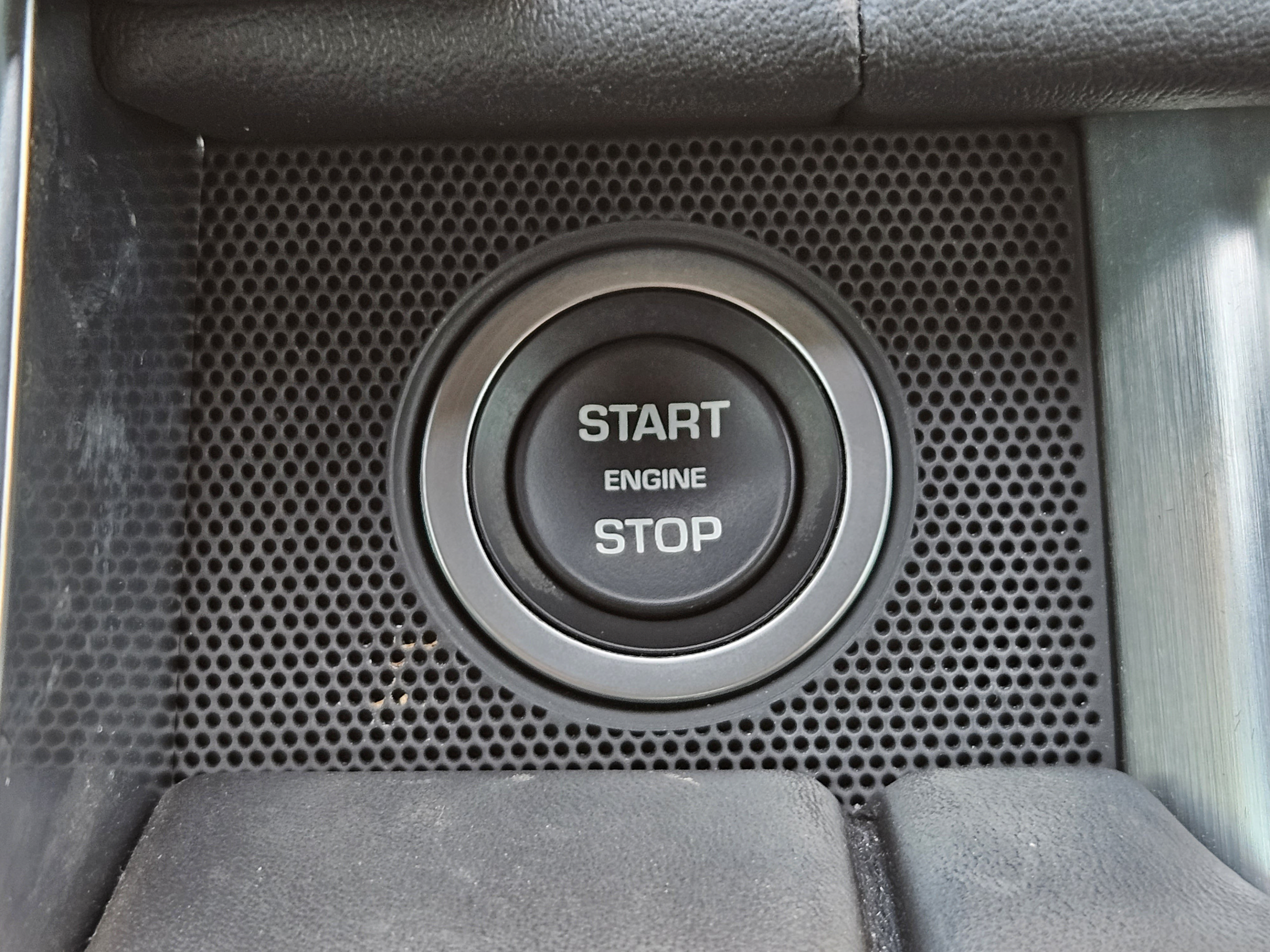 Used 2016 Land Rover Range Rover HSE AWD/4WD image 19