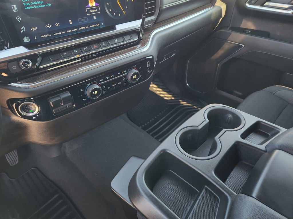 Used 2023 Chevrolet Silverado 1500 LT image 26