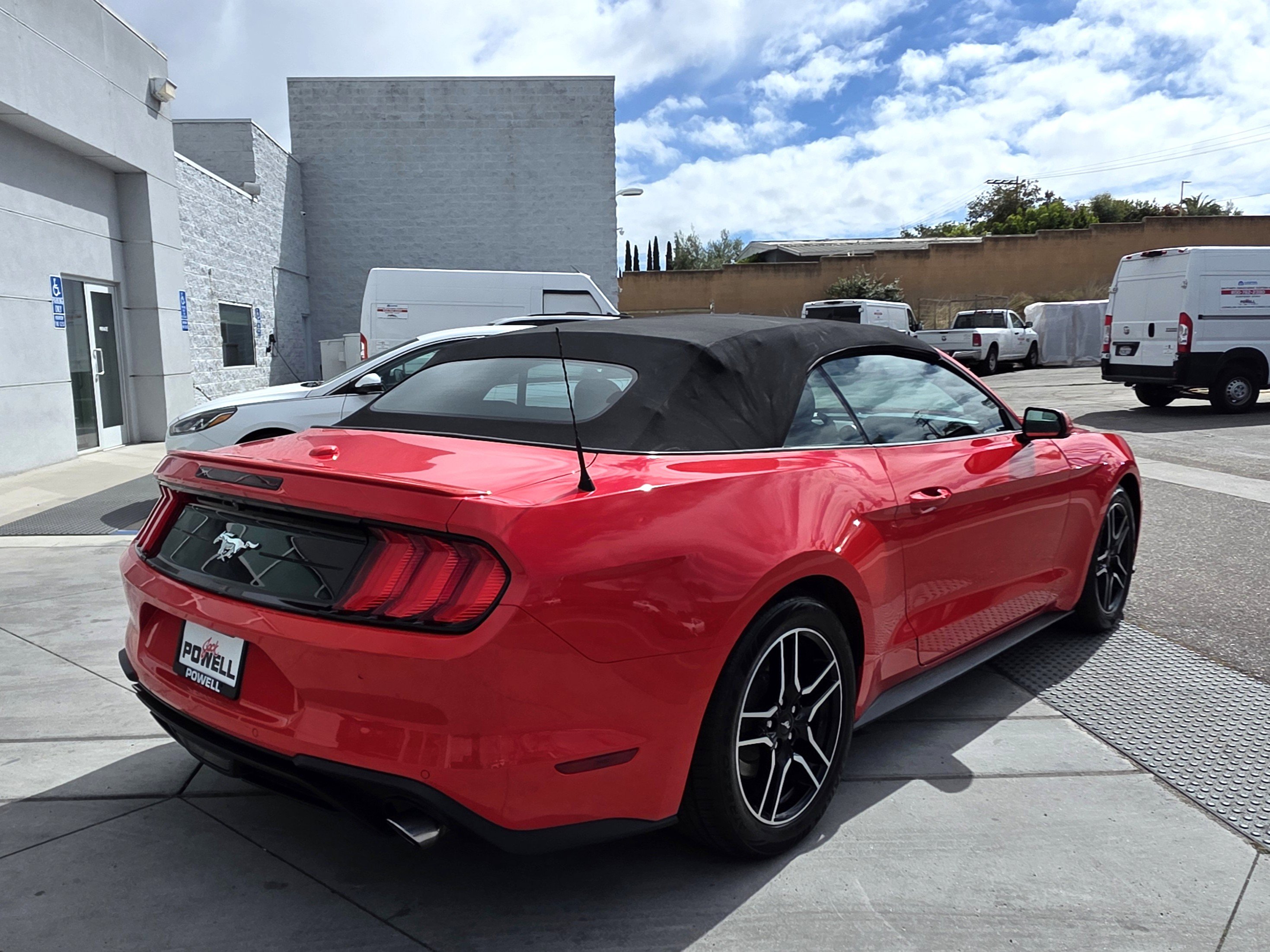 Used 2023 Ford Mustang Premium RWD image 5