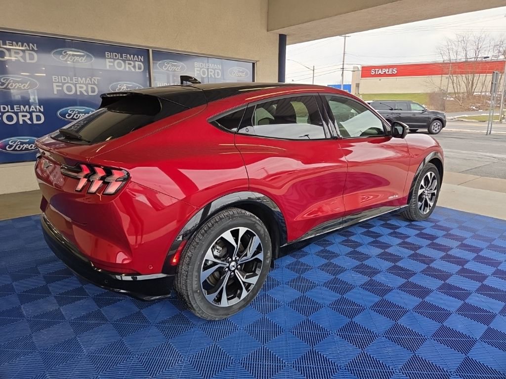 Used 2023 Ford Mustang Mach-E Premium image 7