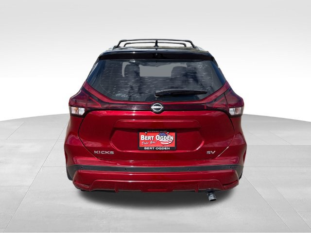 Certified 2022 Nissan Kicks SV w/ Exterior Package FWD image 7