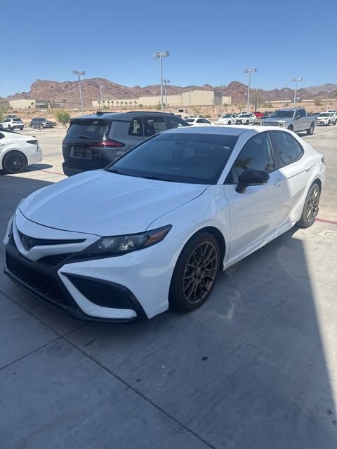 Certified 2023 Toyota Camry SE FWD image 1