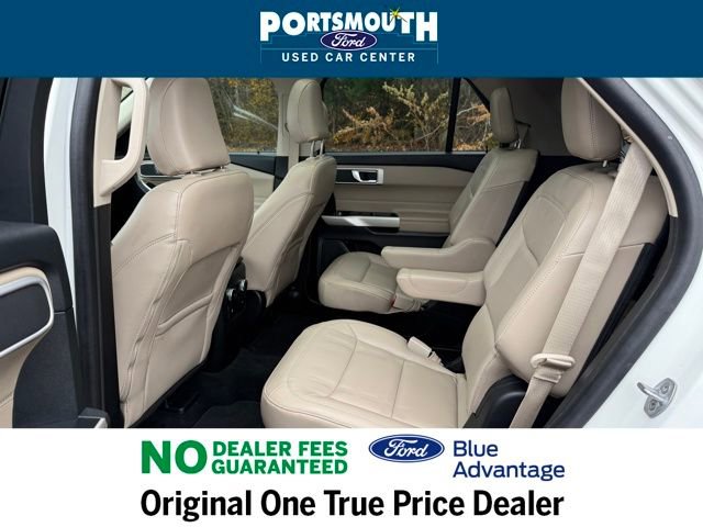 Certified 2022 Ford Explorer XLT w/ Equipment Group 202A image 5