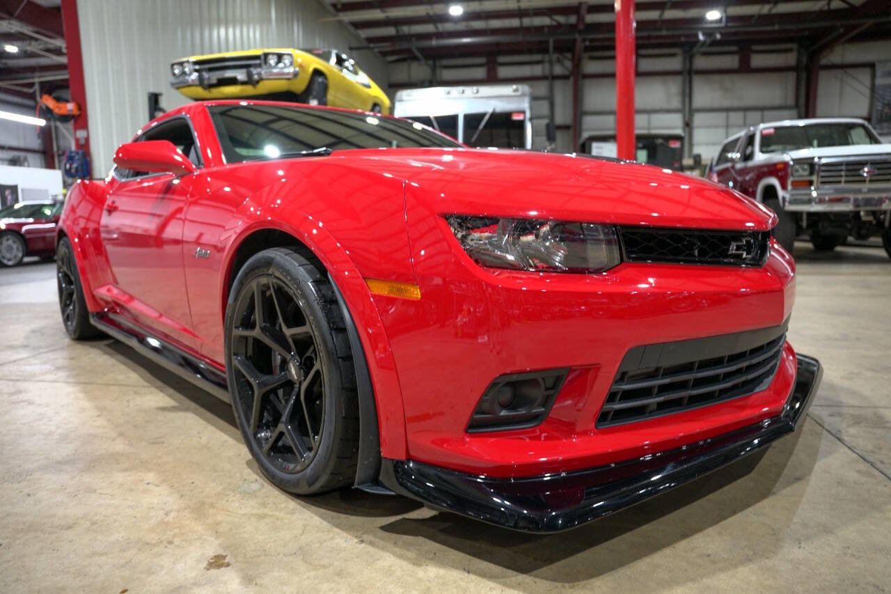 Used 2014 Chevrolet Camaro Z/28 RWD image 12