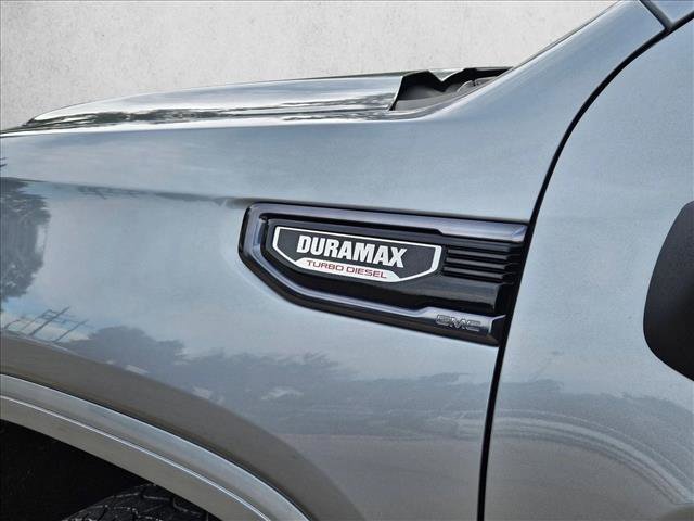 Used 2024 GMC Sierra 1500 AT4 w/ Technology Package image 10