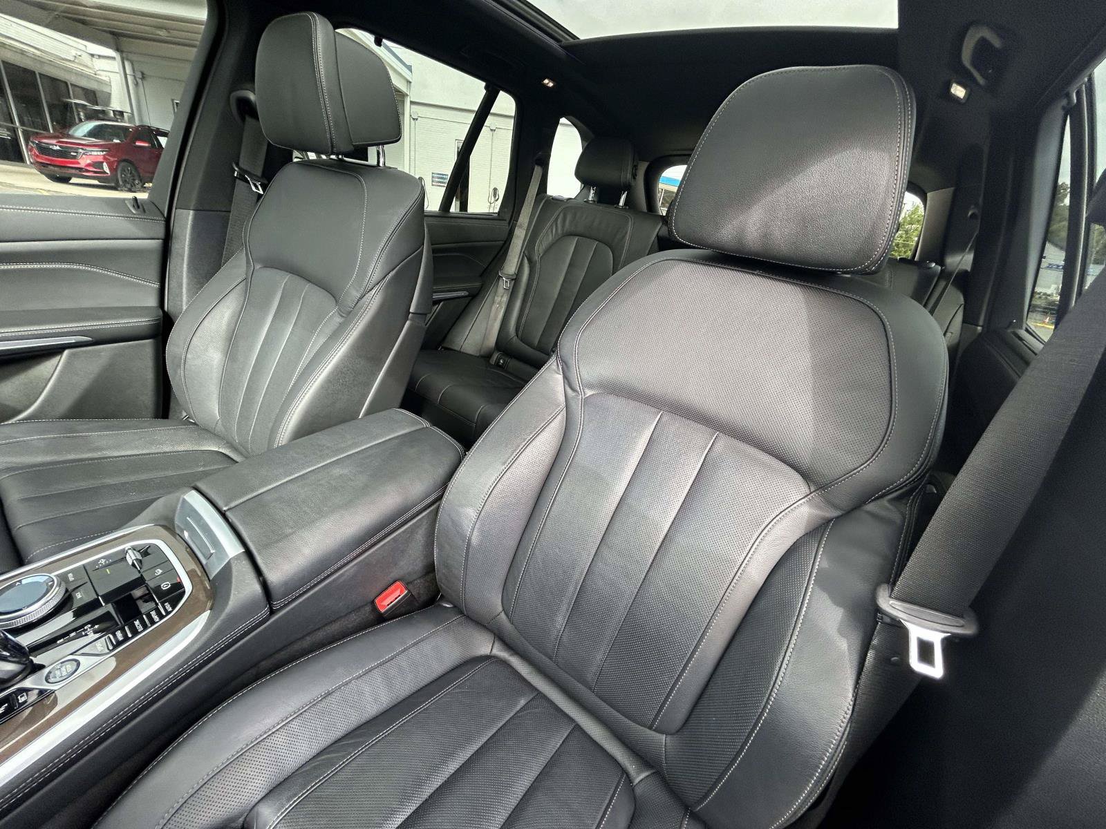 Used 2022 BMW X5 xDrive45e w/ M Sport Package AWD/4WD image 18