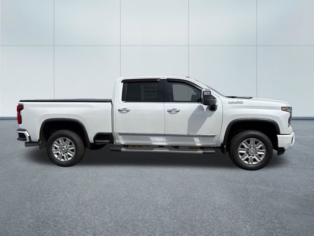 Used 2025 Chevrolet Silverado 2500 High Country w/ High Country Premium Package video 2