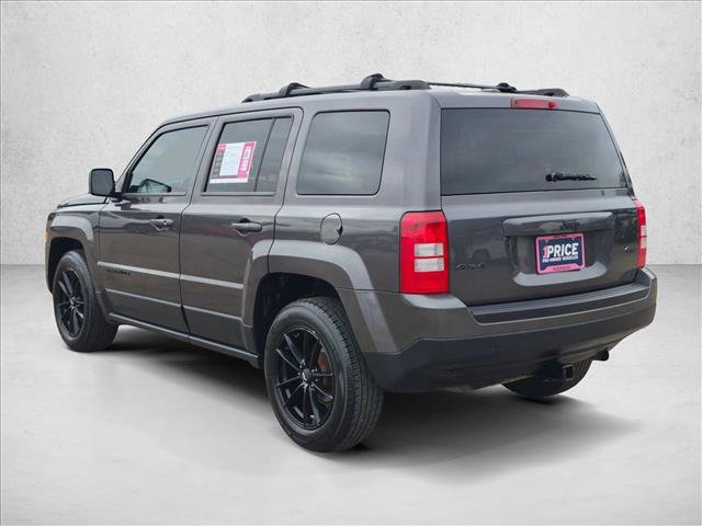 Used 2014 Jeep Patriot Latitude w/ Sun/Sound Group AWD/4WD image 7