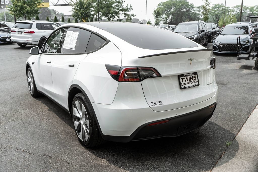 Used 2020 Tesla Model Y Long Range AWD/4WD image 32