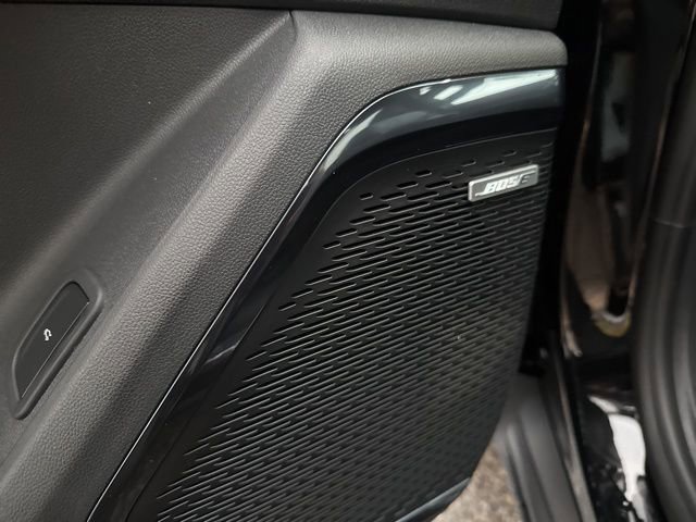 New 2026 GMC Acadia AT4 w/ Luxury Package image 17