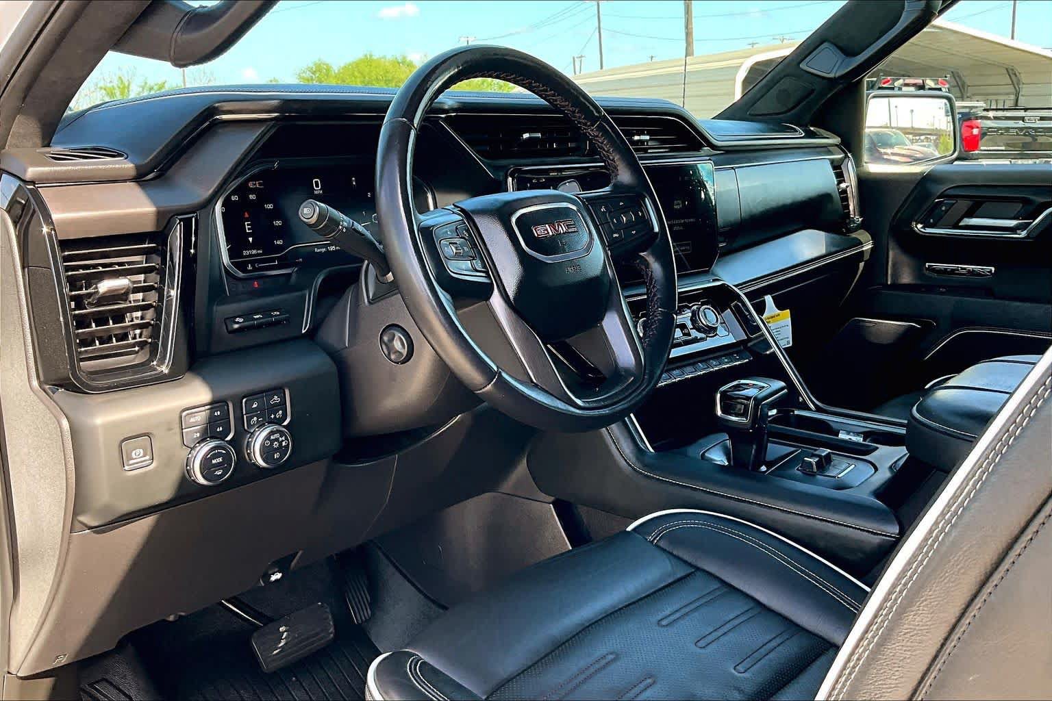Certified 2024 GMC Sierra 1500 AT4X w/ AT4X AEV Edition AWD/4WD image 30