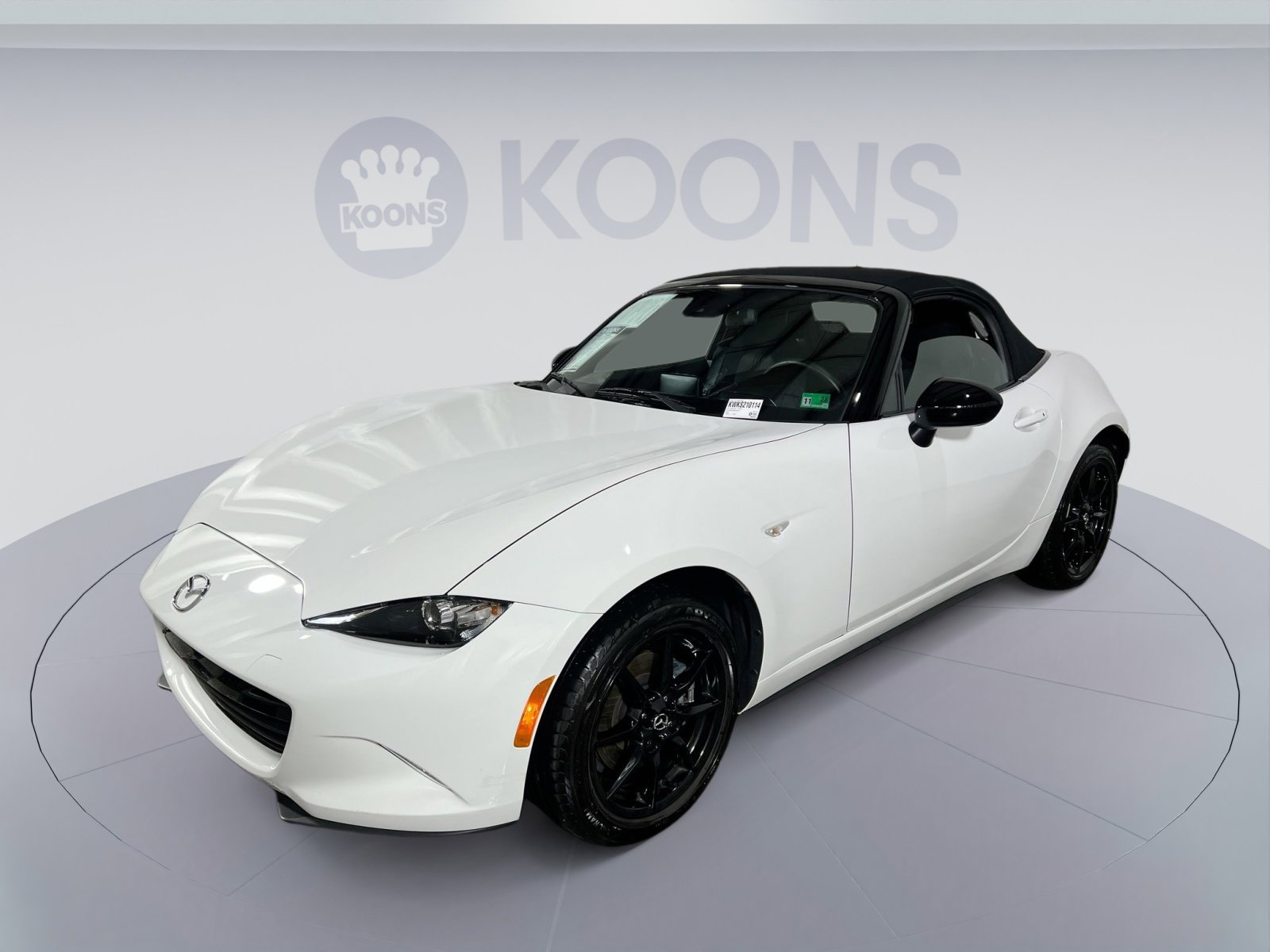 Used 2021 MAZDA MX-5 Miata Sport image 1