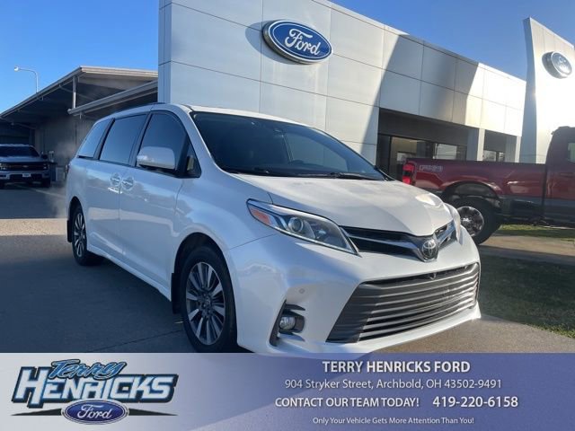 Used 2020 Toyota Sienna XLE