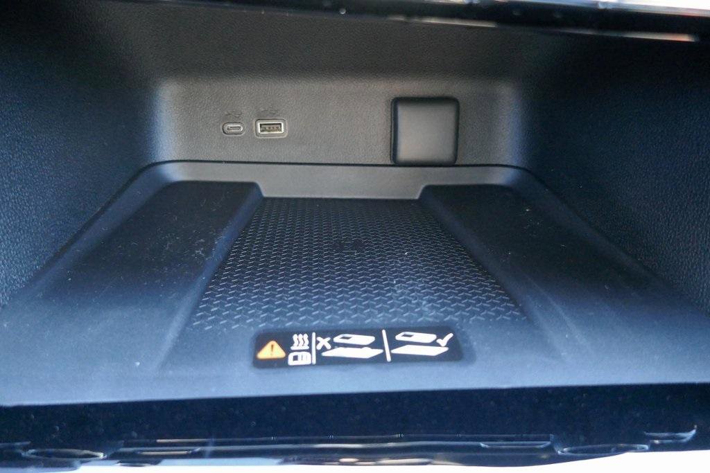 New 2026 Chevrolet Traverse RS image 28