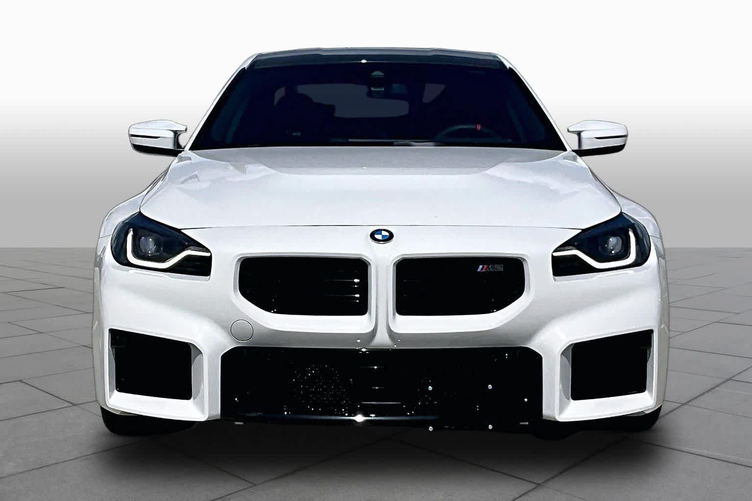 Used 2026 BMW M2 w/ Lighting Package RWD image 3