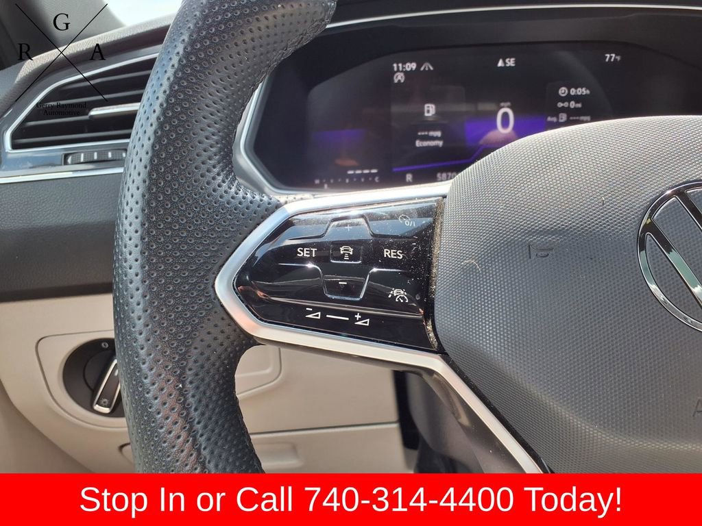 Used 2024 Volkswagen Tiguan SE R-Line AWD/4WD image 23