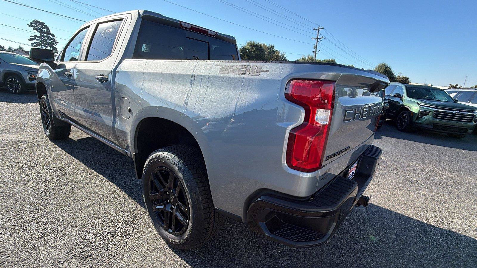 New 2026 Chevrolet Silverado 1500 LT Trail Boss w/ LT Trail Boss Premium Package AWD/4WD image 11
