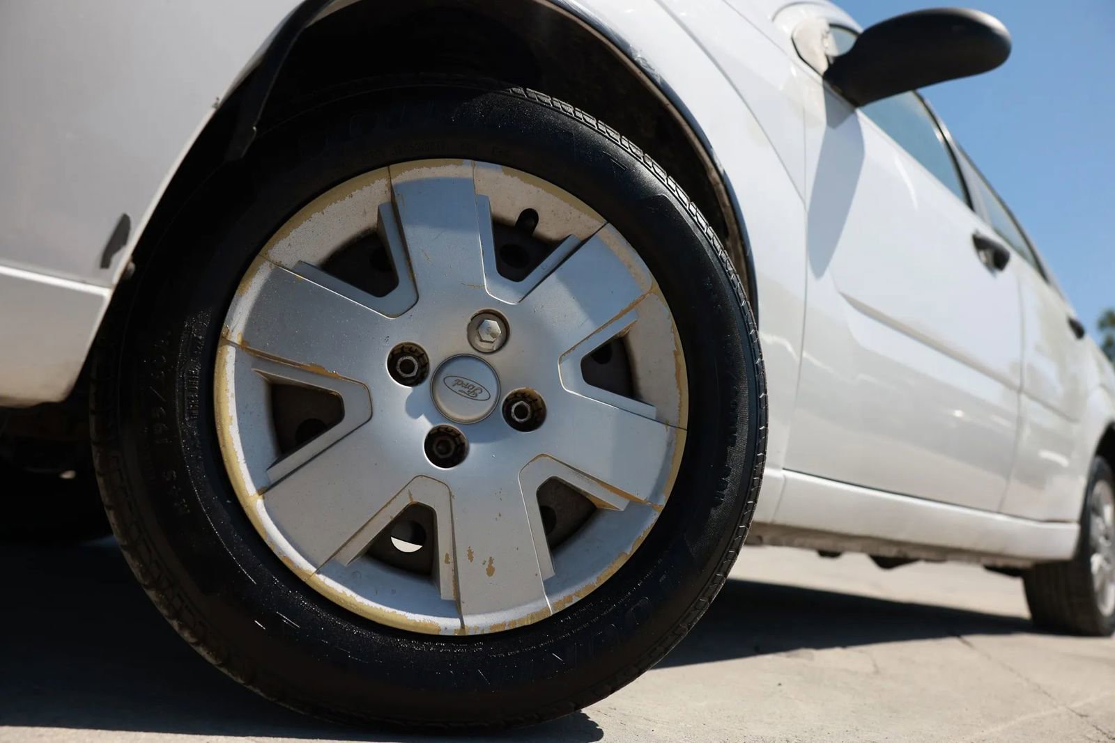 Used 2007 Ford Focus SE image 25