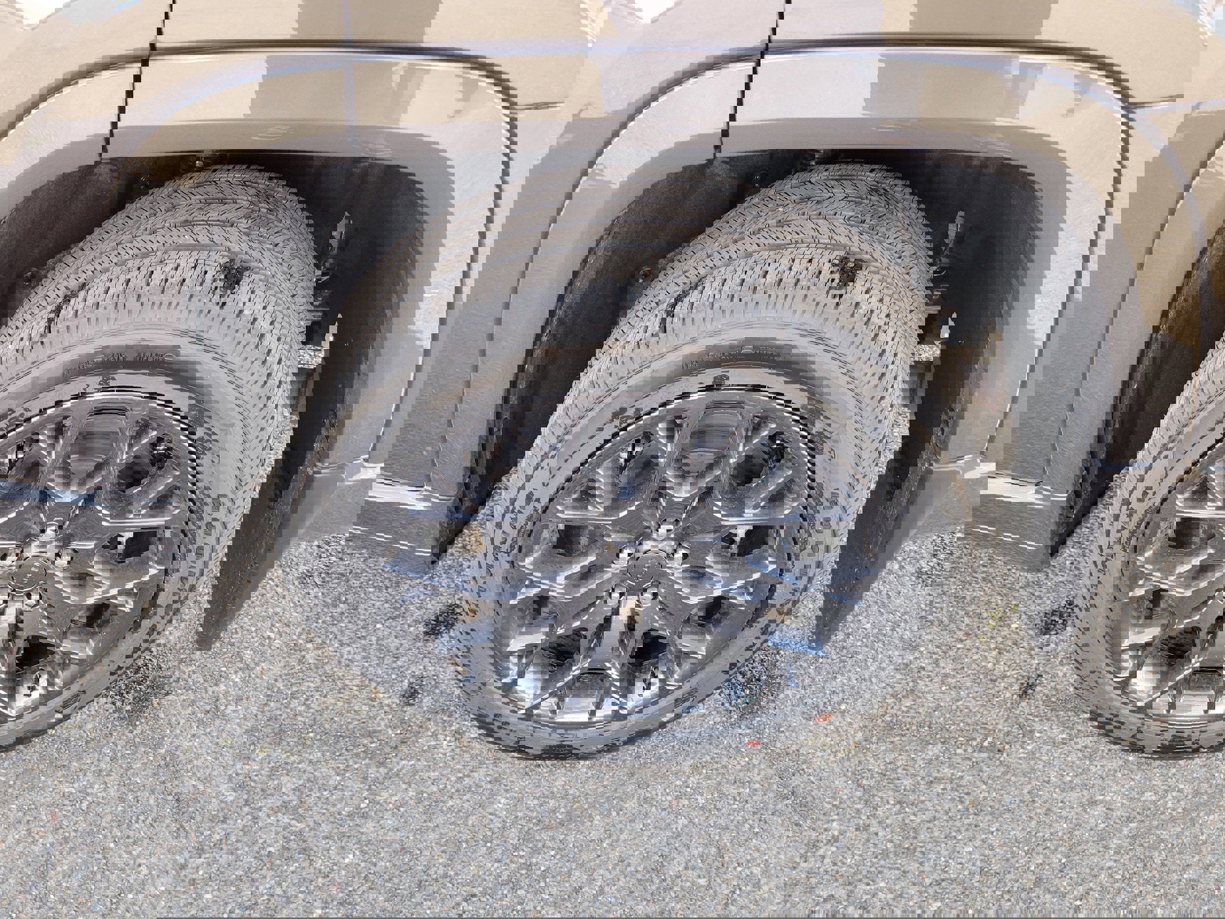 New 2026 Jeep Grand Cherokee L Summit image 10