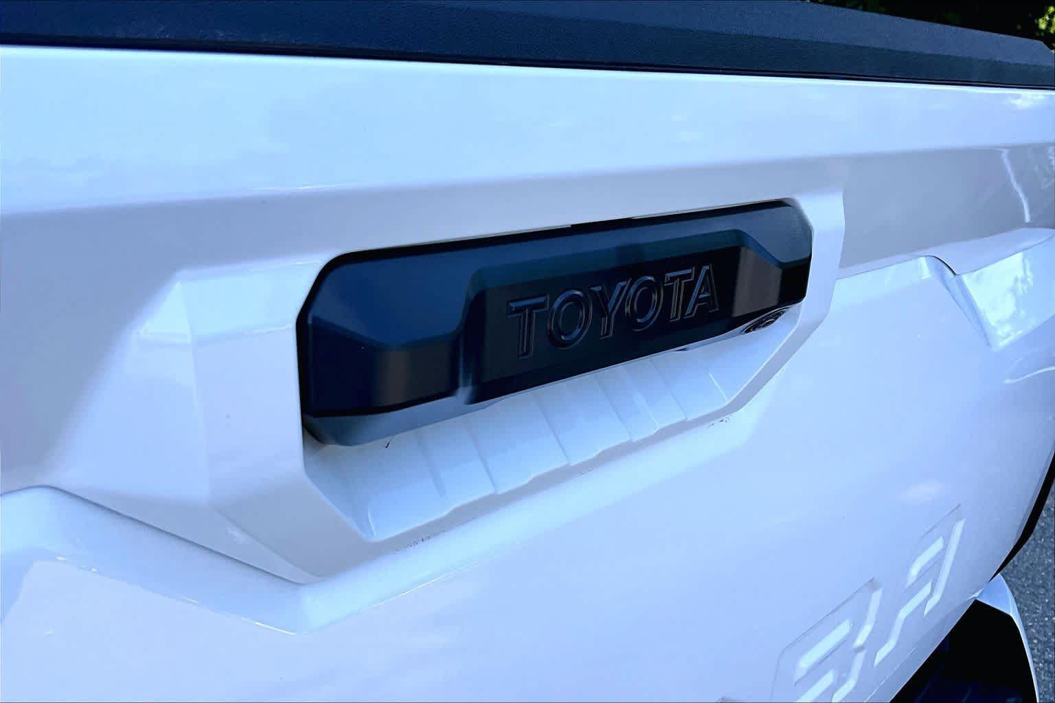 Used 2024 Toyota Tundra SR5 w/ TRD Off-Road Package AWD/4WD image 29