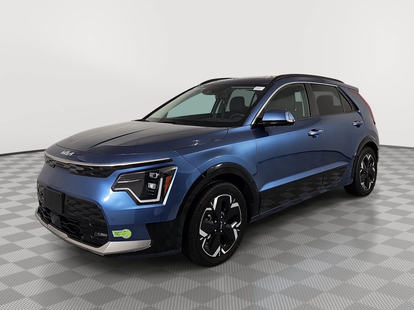 Used 2023 Kia Niro Wave FWD image 4