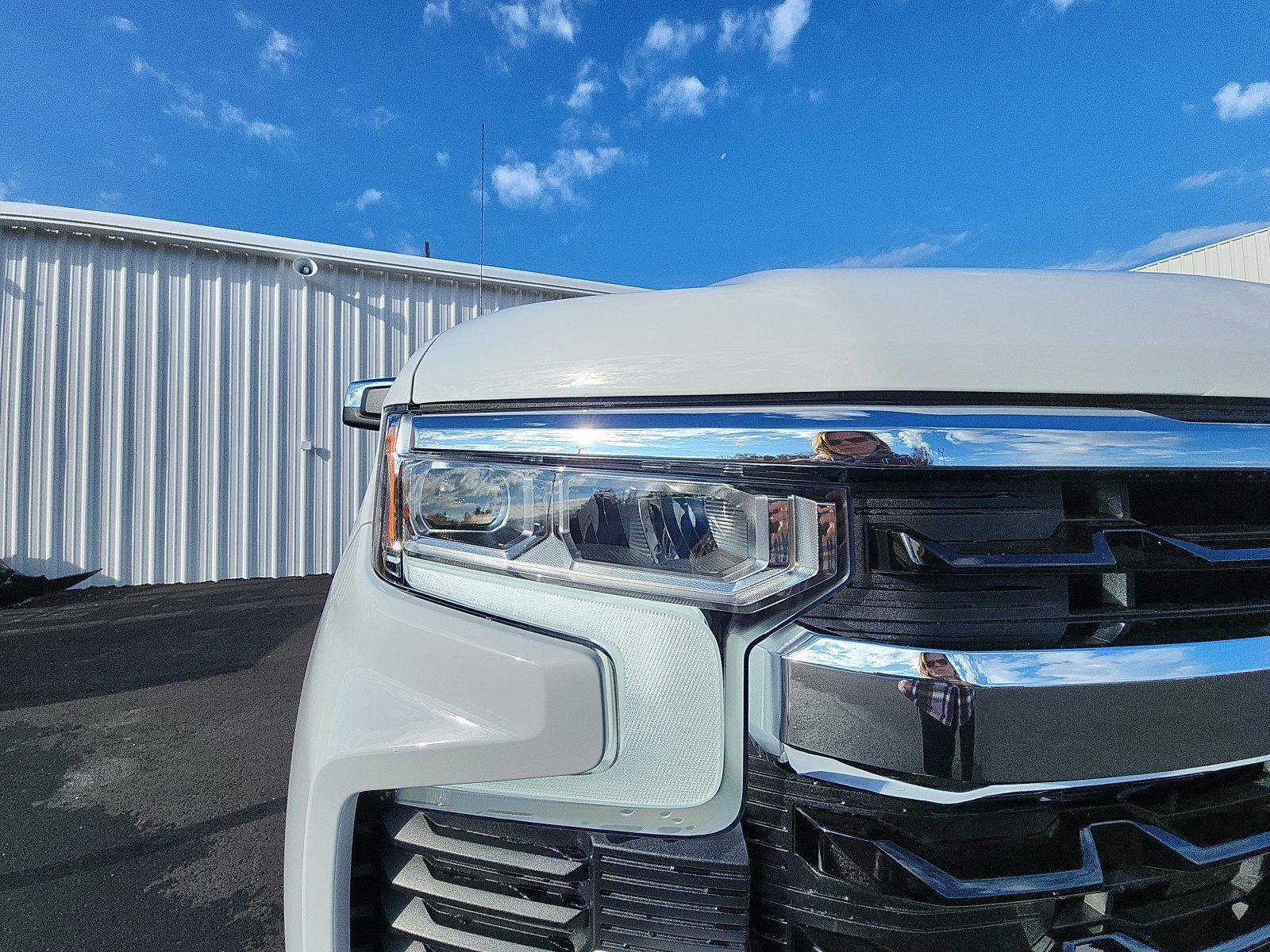 New 2026 Chevrolet Silverado 1500 LT w/ LPO, Dark Essentials Package AWD/4WD image 12