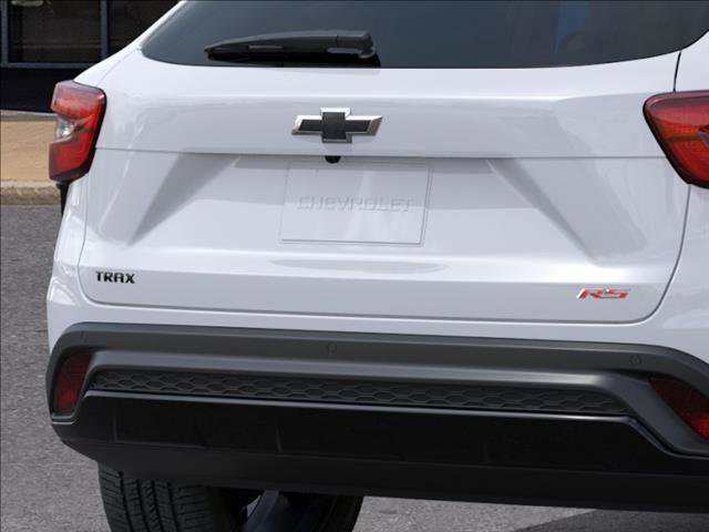 New 2026 Chevrolet Trax RS w/ Driver Confidence Package FWD image 14