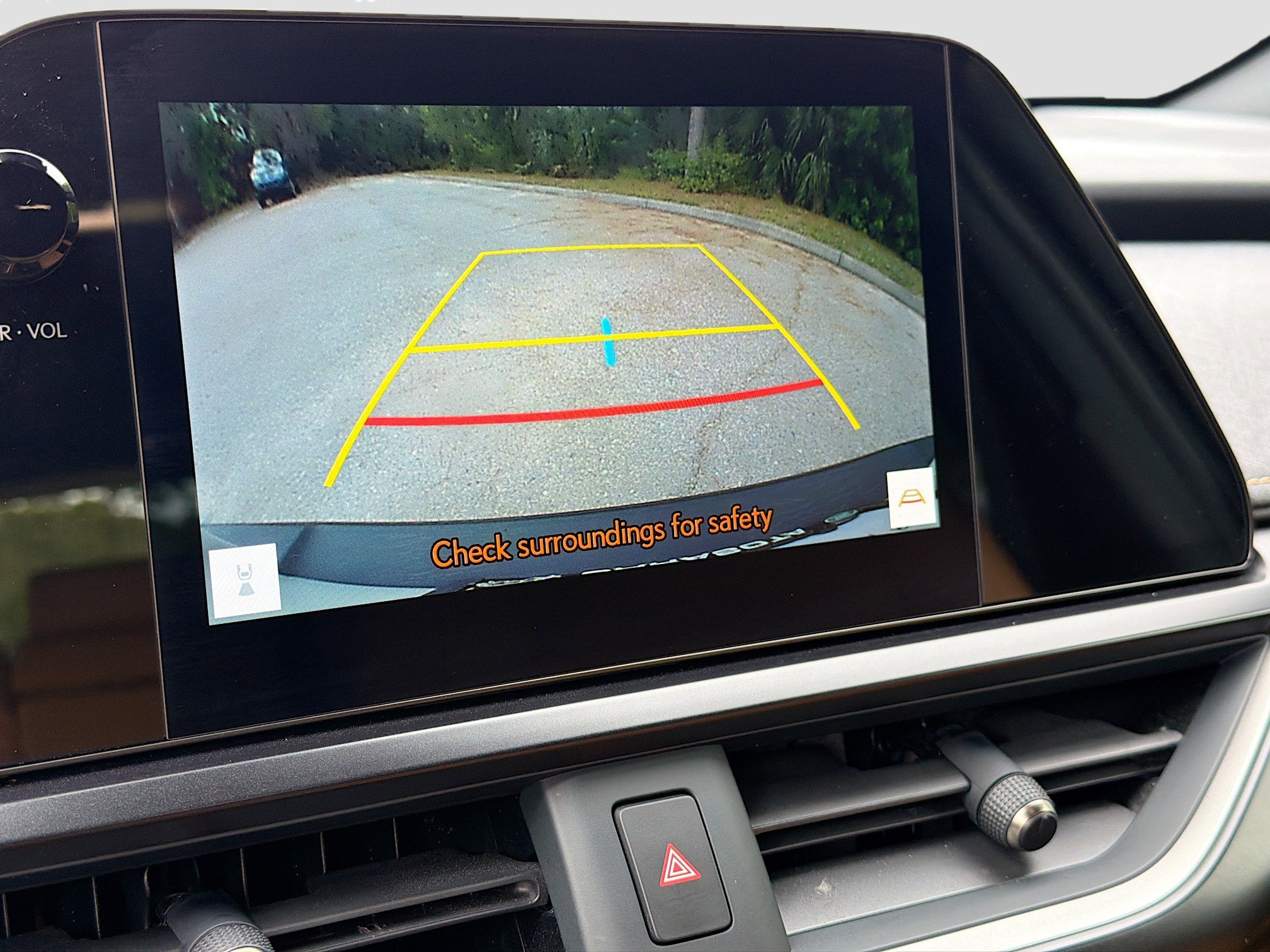 Used 2025 Lexus UX 300h FWD image 35