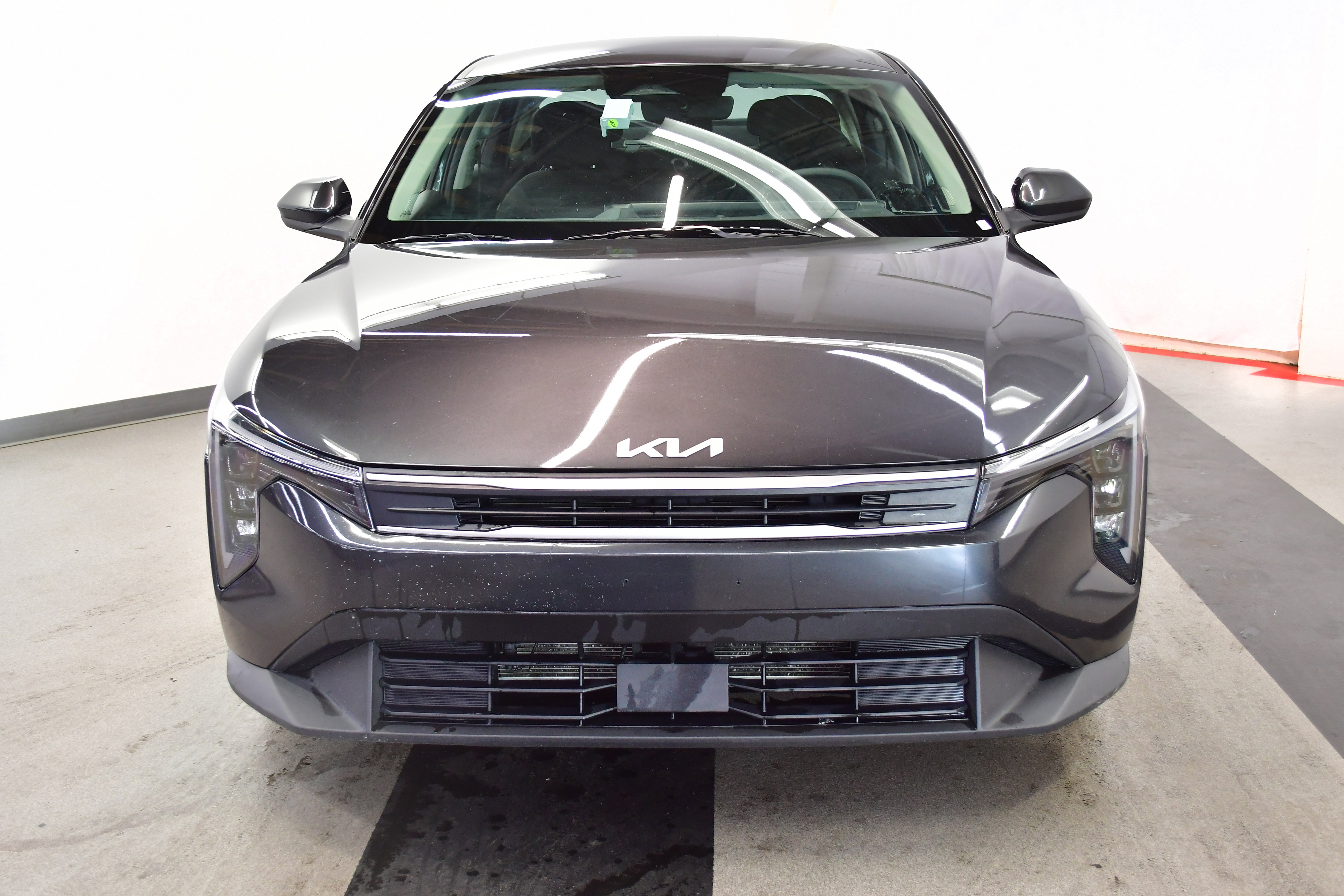 Used 2025 Kia K4 FWD image 3