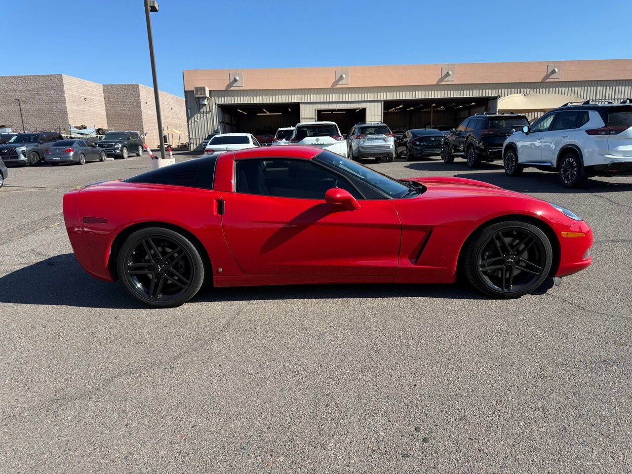 Used 2006 Chevrolet Corvette Coupe w/ Preferred Equipment Group RWD image 4