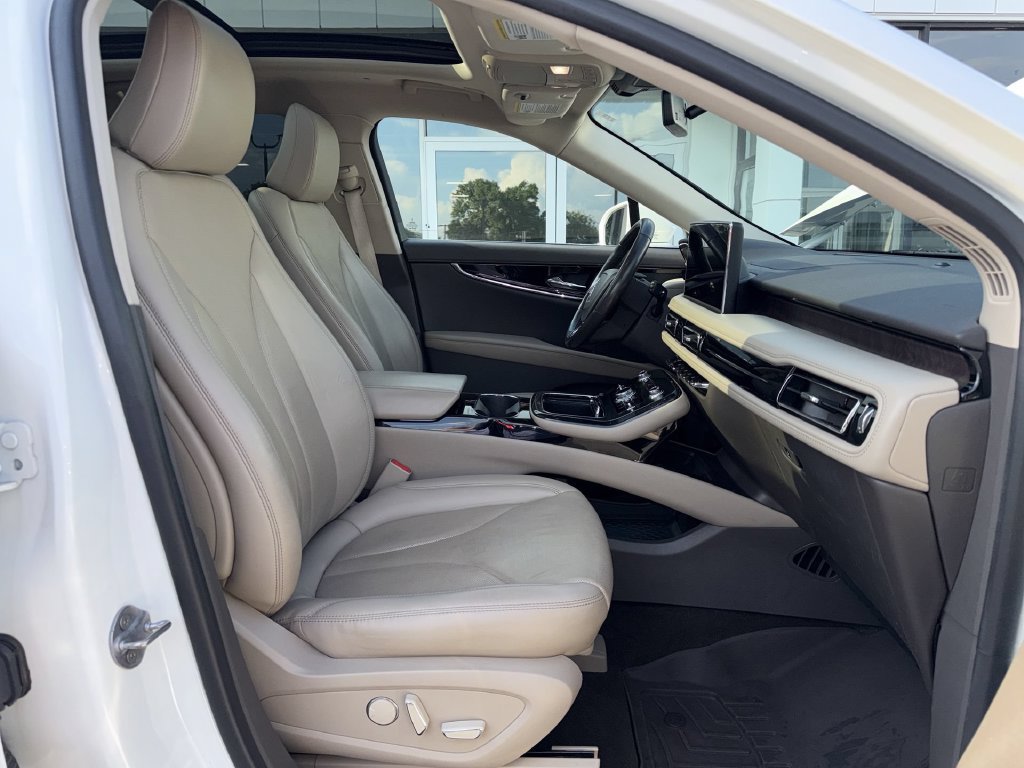 Certified 2023 Lincoln Nautilus Reserve AWD/4WD image 28