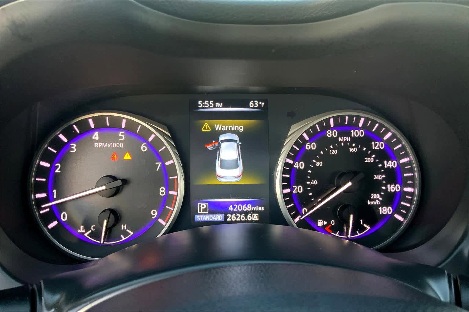 Used 2015 INFINITI Q50 Premium RWD image 25