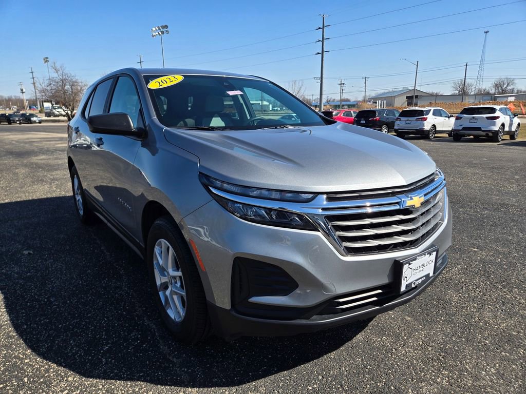 Used 2023 Chevrolet Equinox LS w/ LS Convenience Package