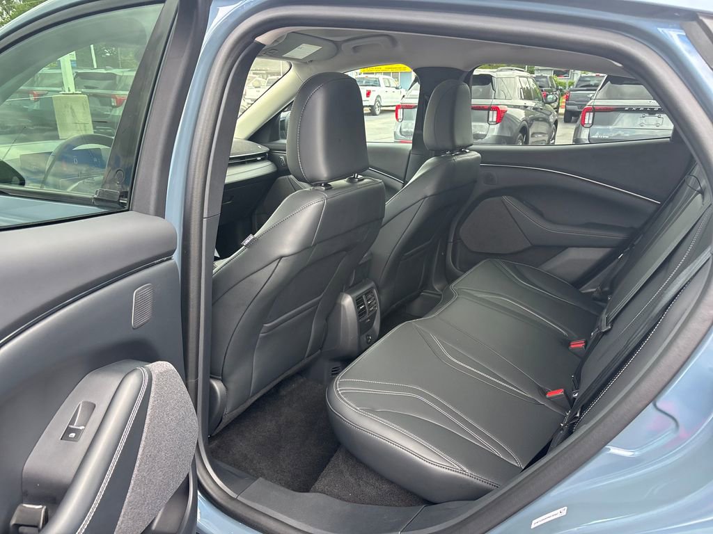 Used 2024 Ford Mustang Mach-E Premium image 12