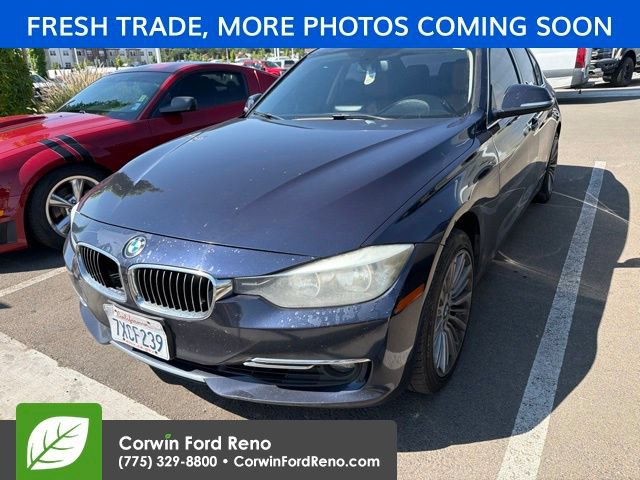 Used 2013 BMW 328i xDrive Sedan AWD/4WD image 3
