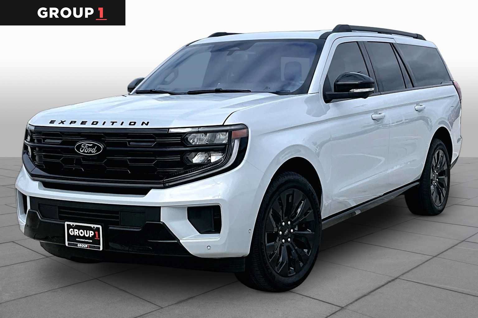 Used 2025 Ford Expedition Max Platinum w/ Stealth Appearance Package AWD/4WD image 1