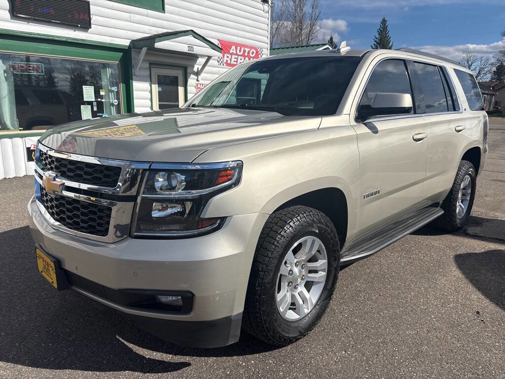 Used 2016 Chevrolet Tahoe LT w/ Luxury Package RWD image 2