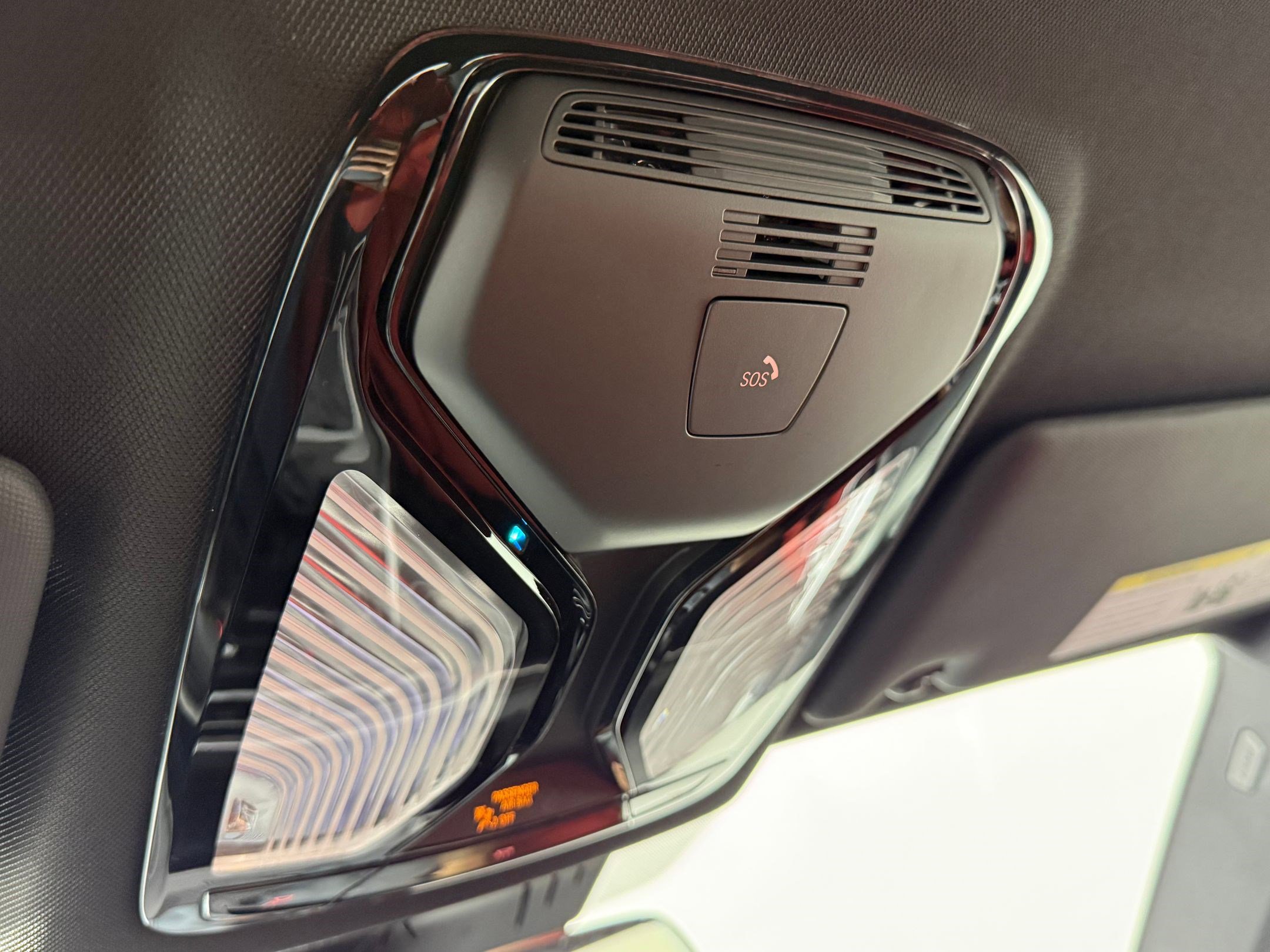 Used 2024 BMW M4 xDrive Competition image 25