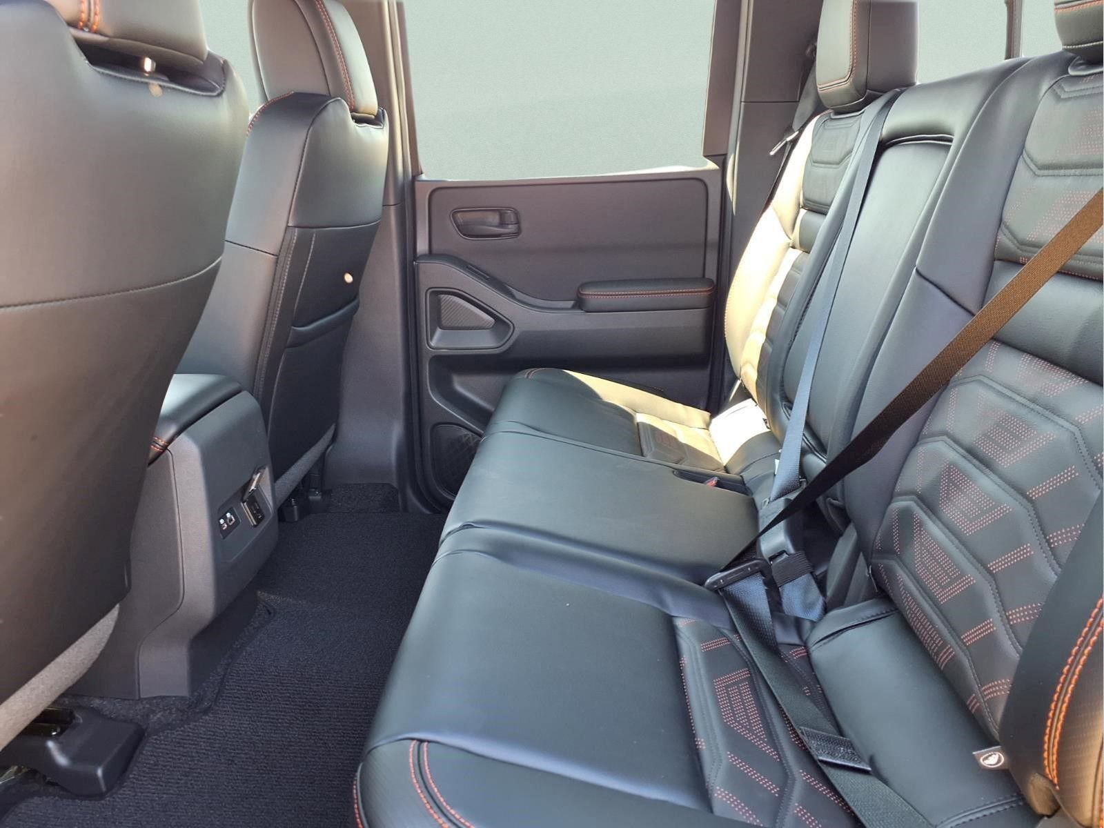 New 2026 Nissan Frontier Pro-X w/ Pro Premium Package RWD image 11