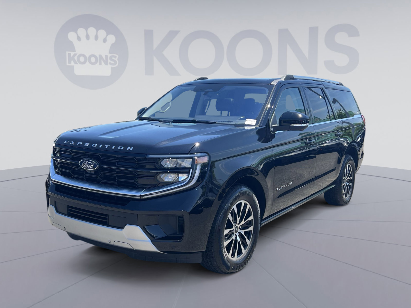 Used 2025 Ford Expedition Max Platinum AWD/4WD image 1