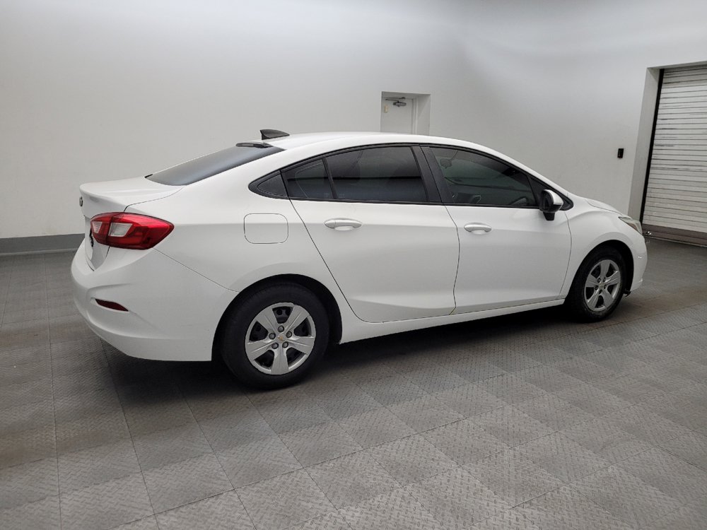 Used 2017 Chevrolet Cruze LS FWD image 10