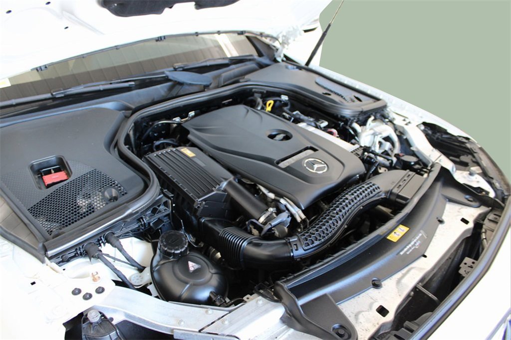 Used 2017 Mercedes-Benz E 300 4MATIC image 21