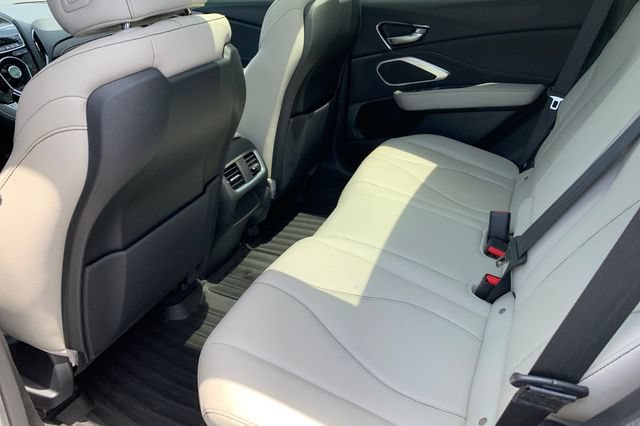 Used 2025 Acura RDX SH-AWD image 14
