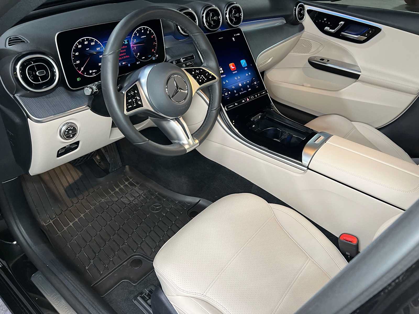 Certified 2026 Mercedes-Benz C 300 4MATIC Sedan image 33