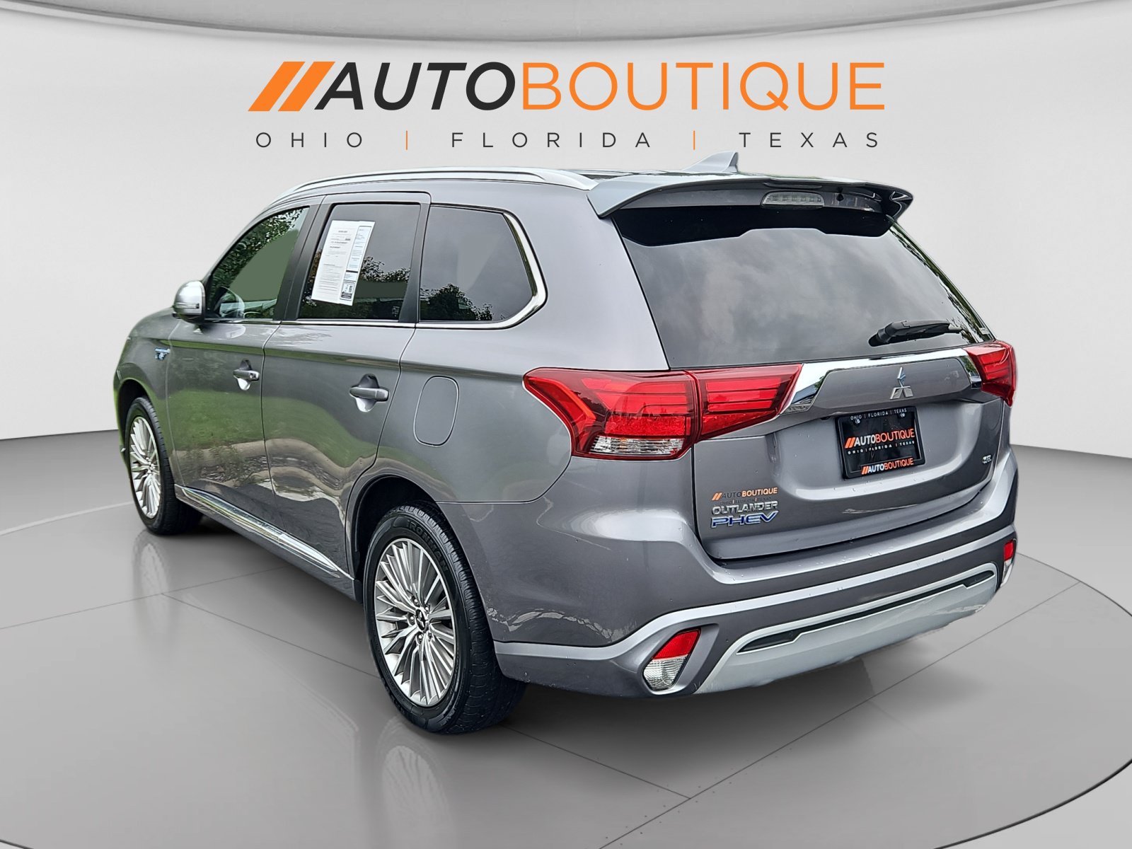 Used 2022 Mitsubishi Outlander SEL AWD/4WD image 3